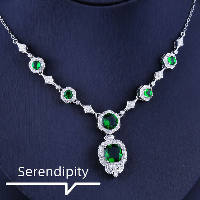 14K White Gold Emerald Necklace